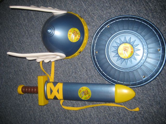 Helm etc 02.jpg